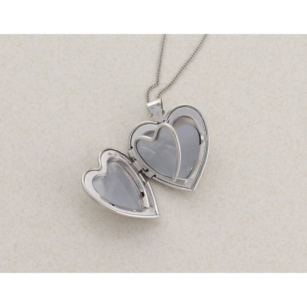 Sterling Silver Grandma Heart Locket Necklace 18" Chain - Picture 9 of 10